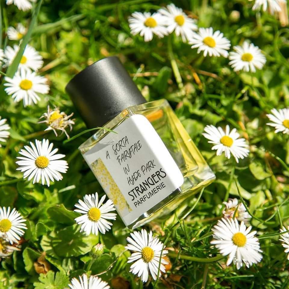 A Sorta Fairytale in Hyde Park - Bloom Perfumery London