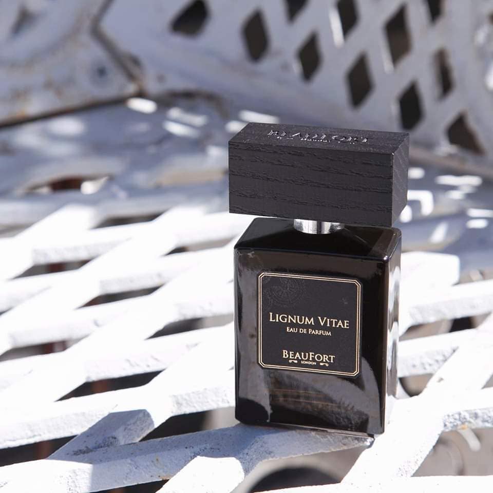 Lignum Vitae - Bloom Perfumery London