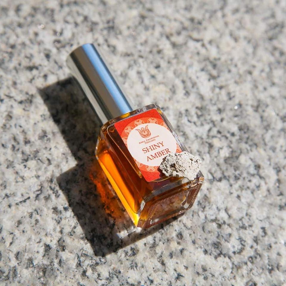 Shiny Amber - Bloom Perfumery London