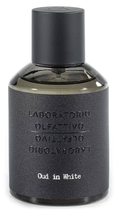Oud in White